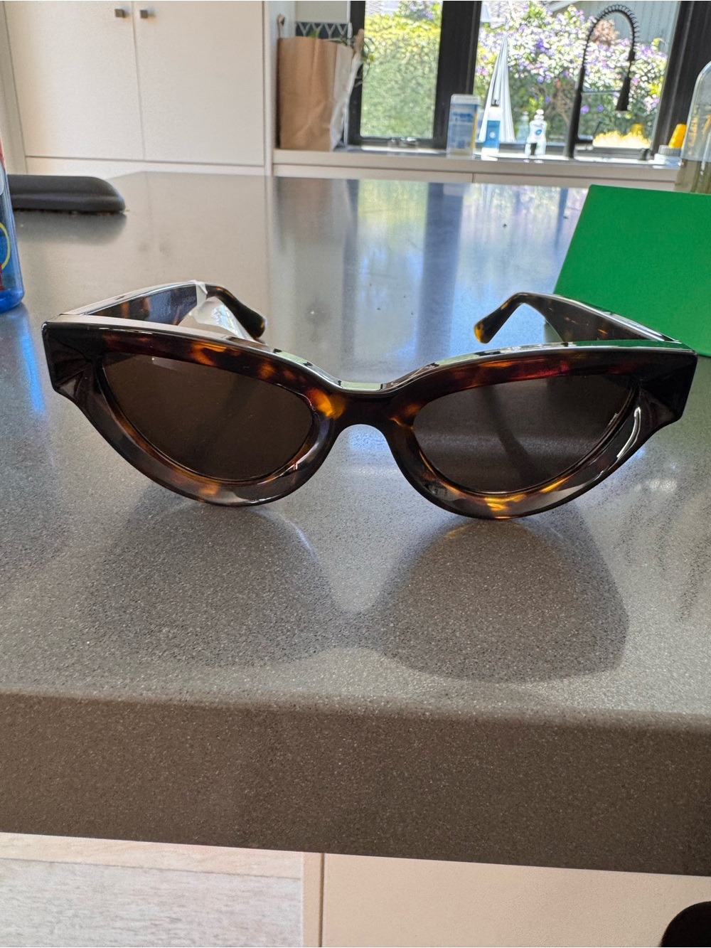 Bottega Veneta Tortoiseshell Cat Eye Sunglasses with Dark Lenses NWT